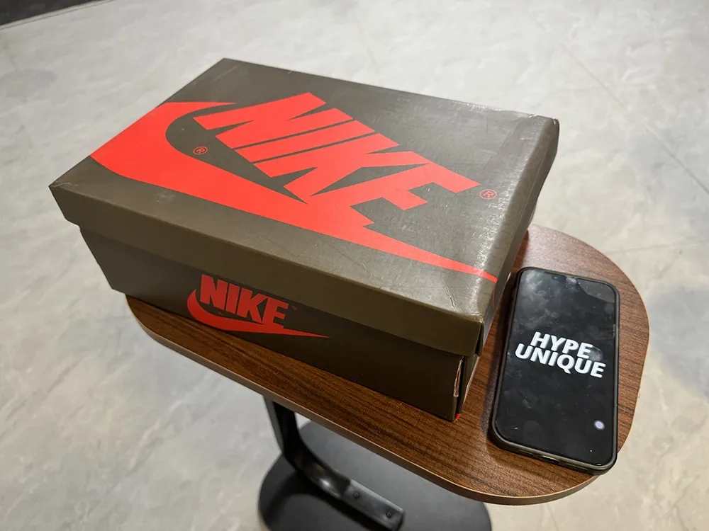 Jordan 1 Retro Low OG SP Travis Scott Mocha Replicas