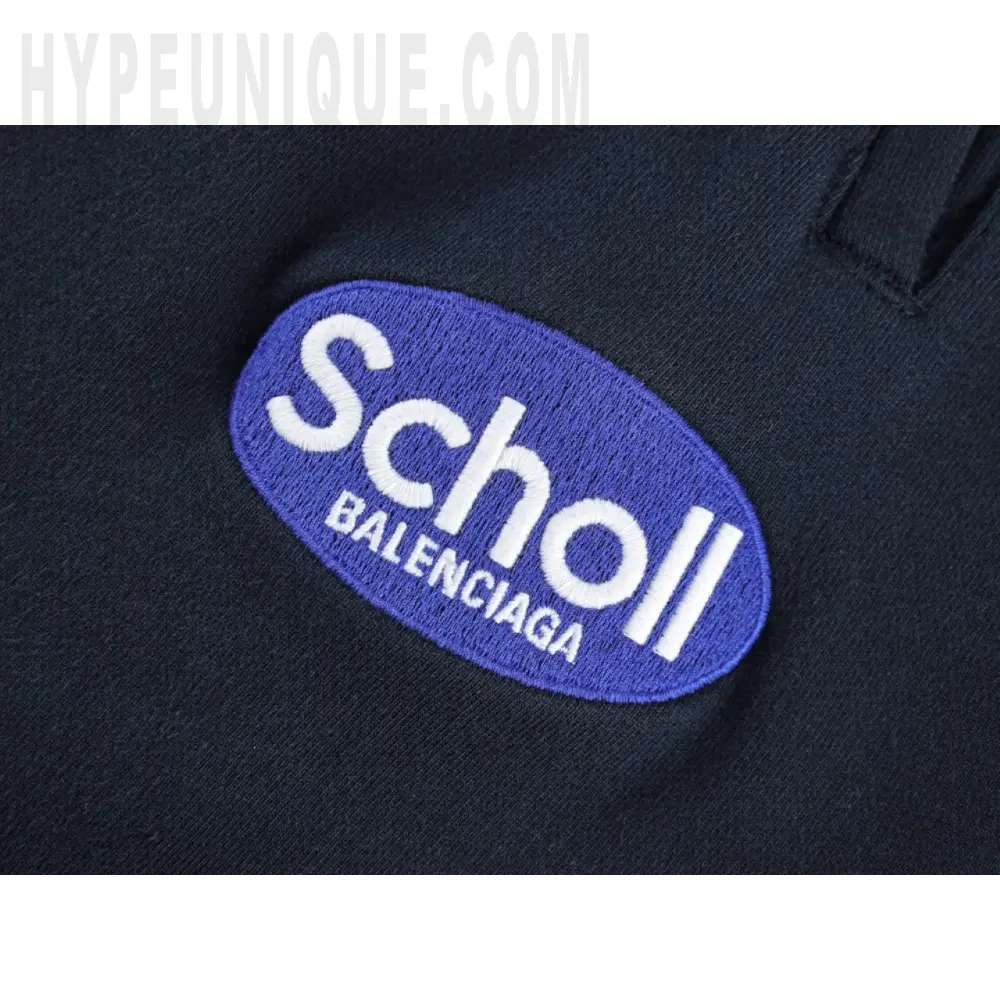 Printed graphic on the front of the pants