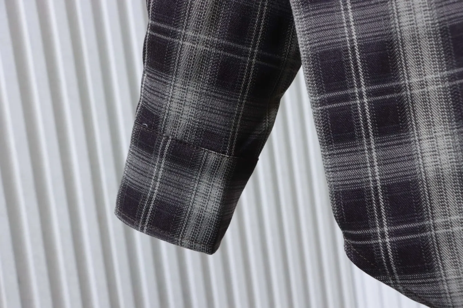 Long Sleeve Detail