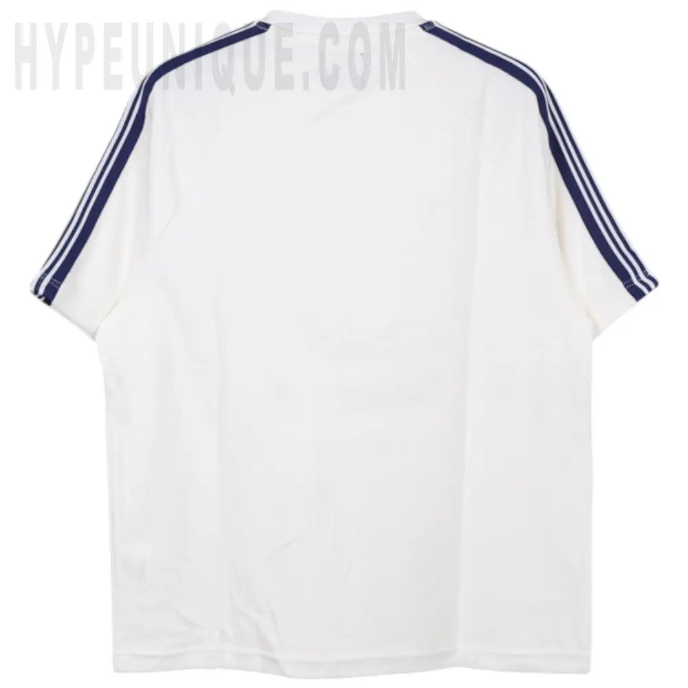 The back of the clothes