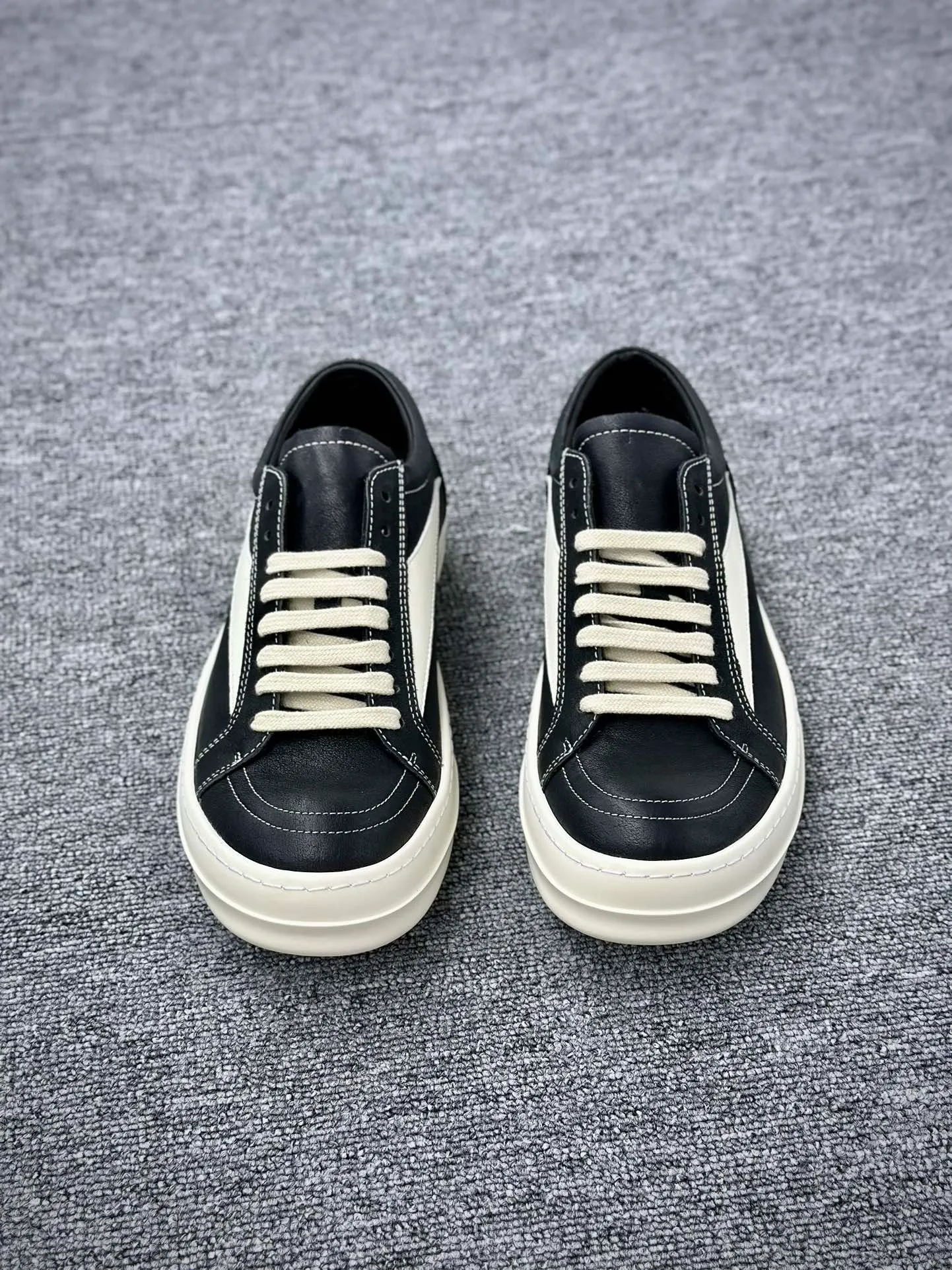 R 0wens Lido Vintage Low Leather Sneakers Black Milk Profile View