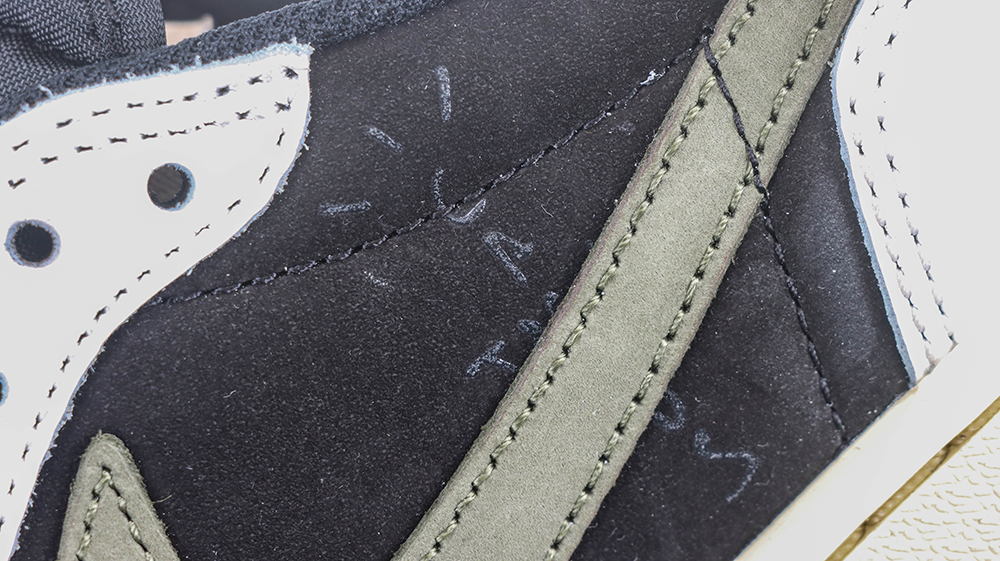 Travis Scott Air Jordan 1 Low OG “Olive”