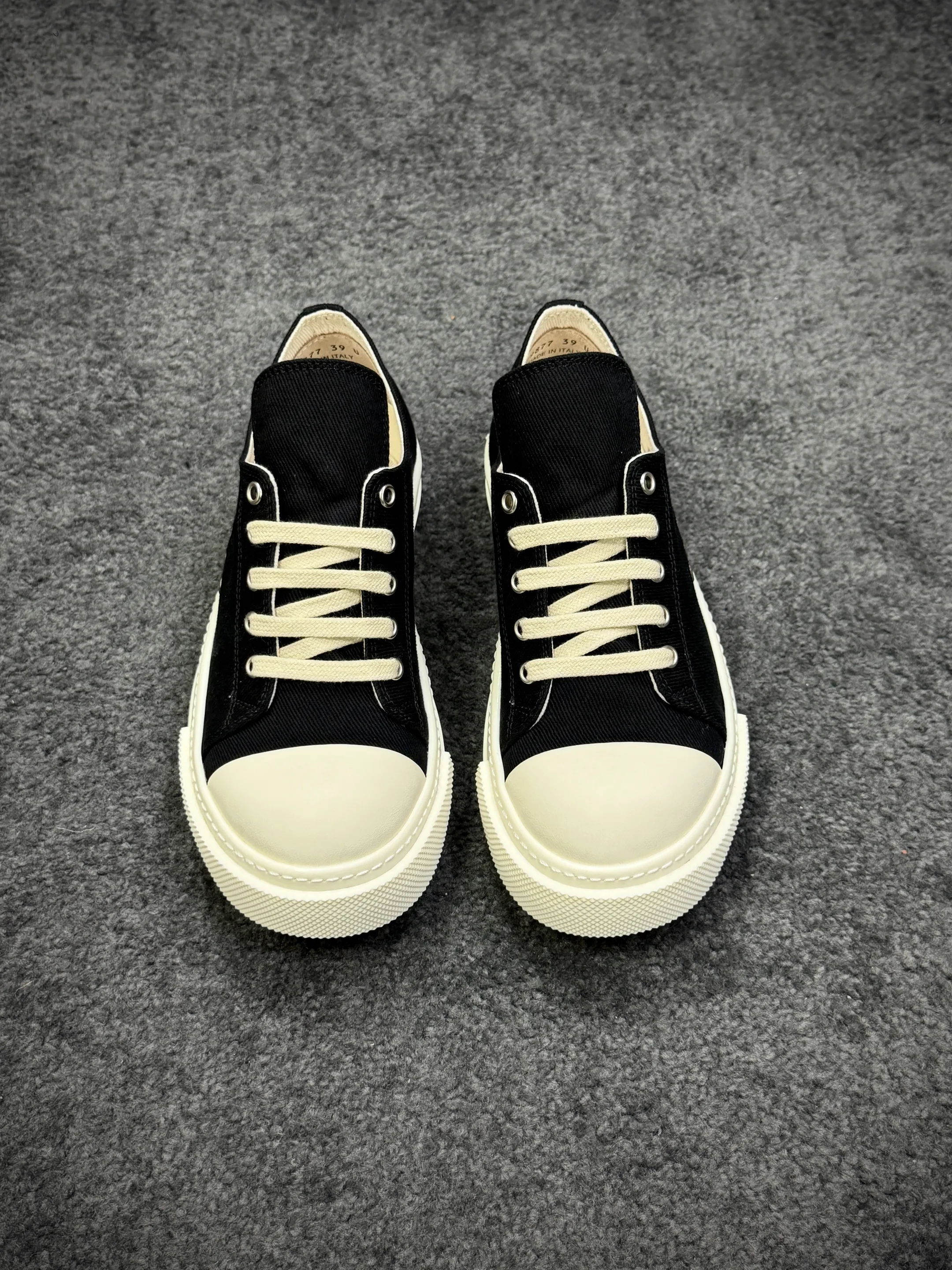 R 0wens DRKSHDW Black Milk Low Sneakers Profile View