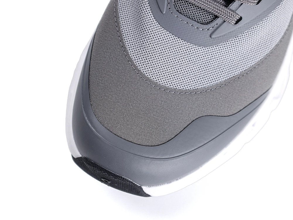 the grey toe