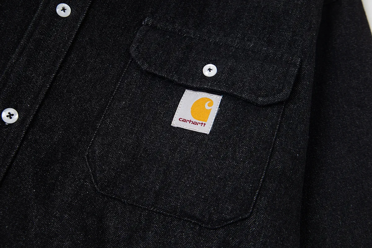 Pocket with logo
