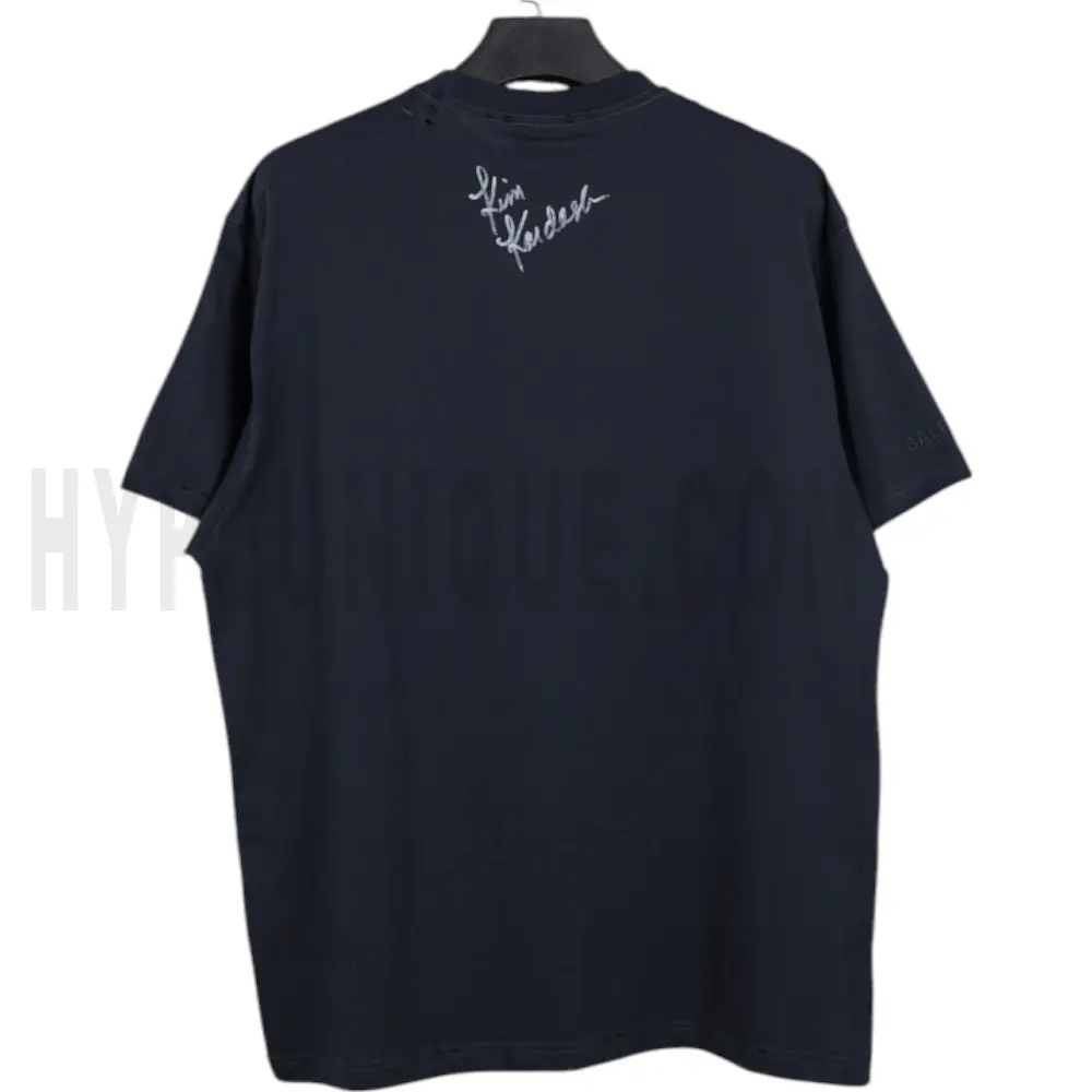 The back of the black clothes