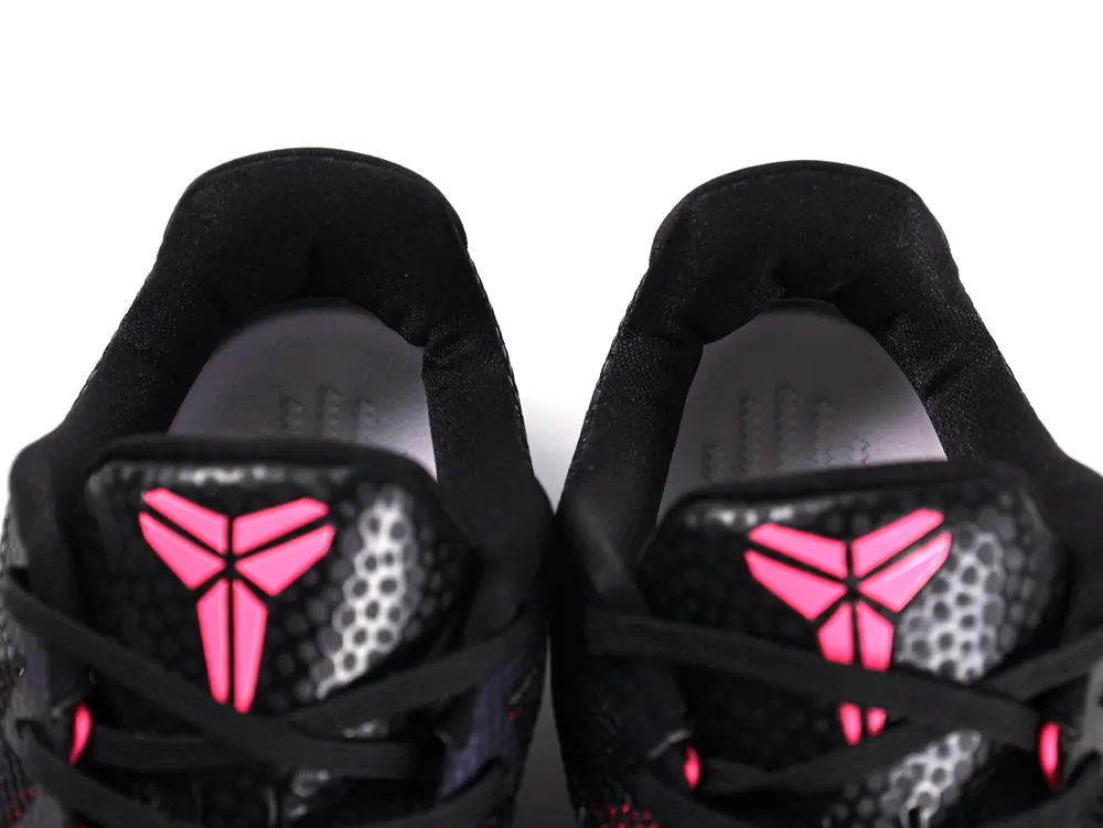the shoe mouth