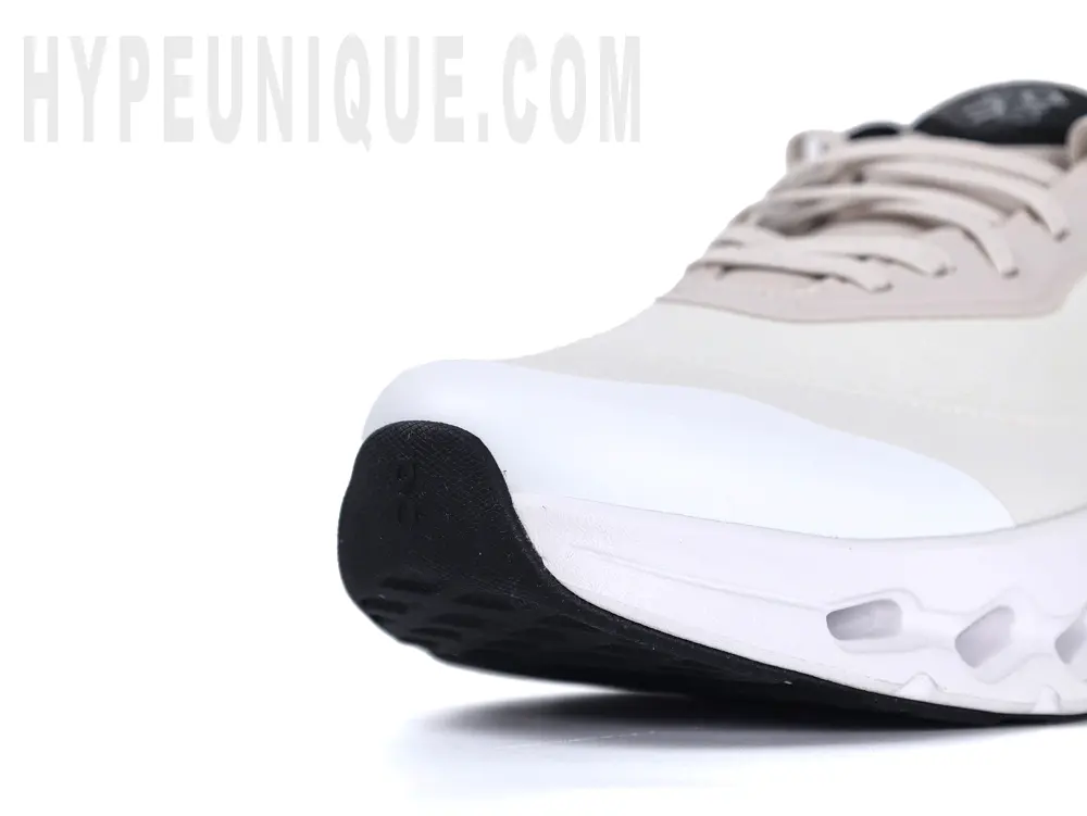 On Cloudtilt Loewe 2 WMNS Sand / White features white muguard and black rubber outsole.