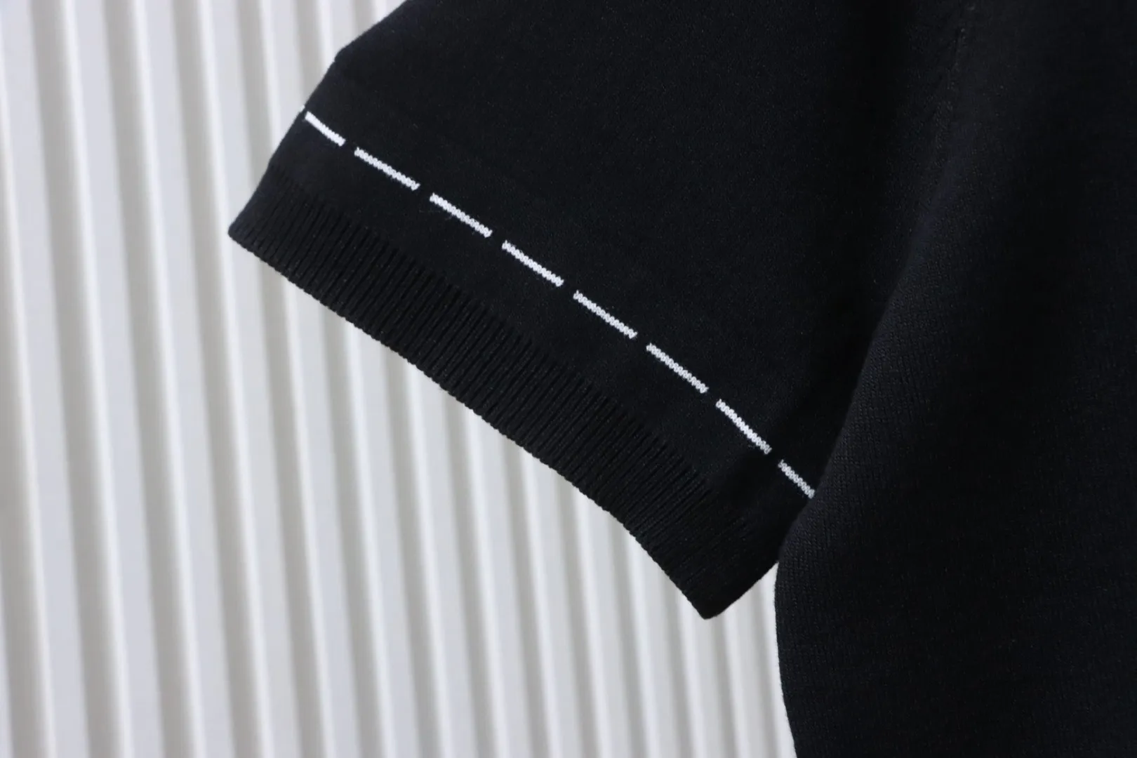 Short sleeve