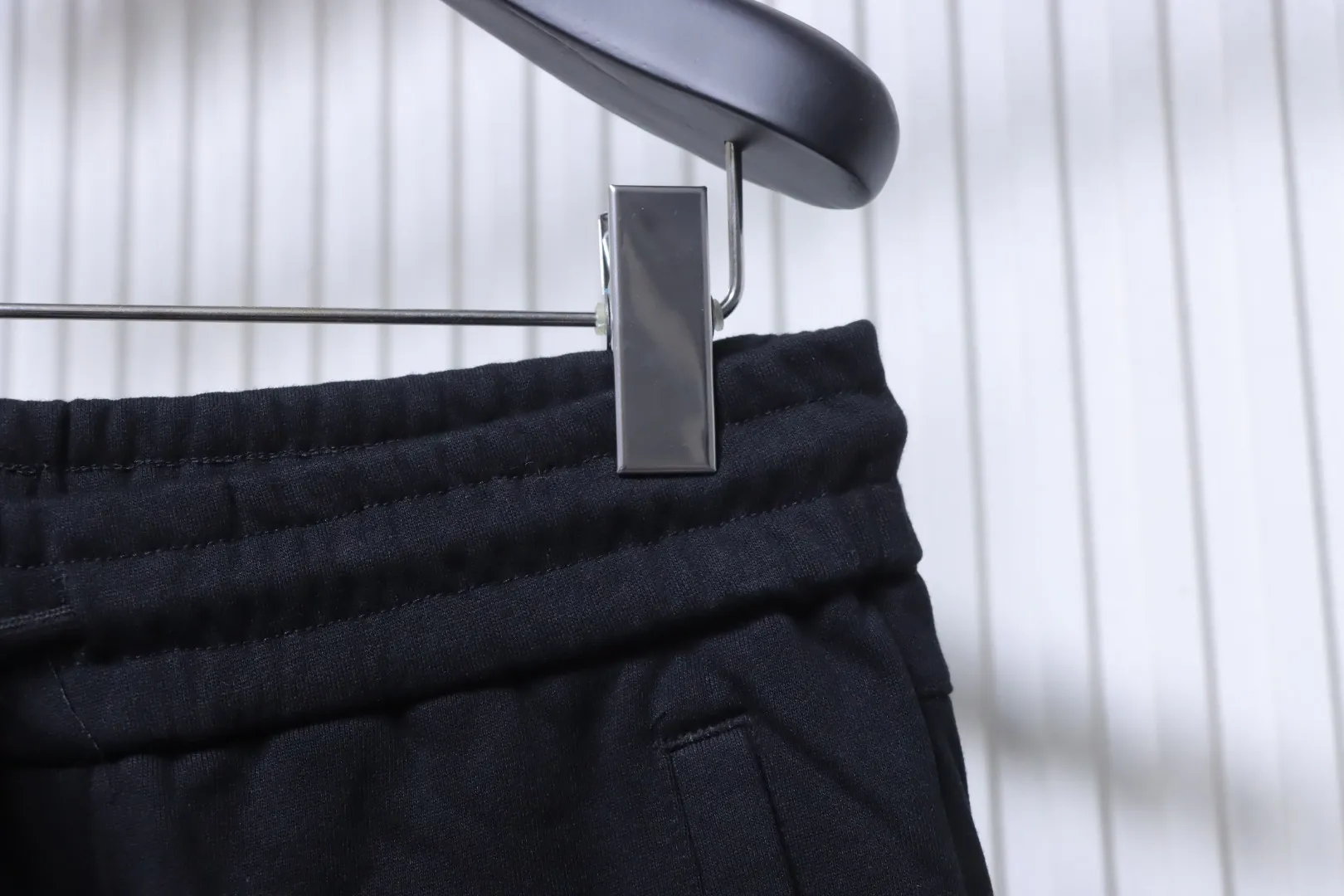 Half View Waistline