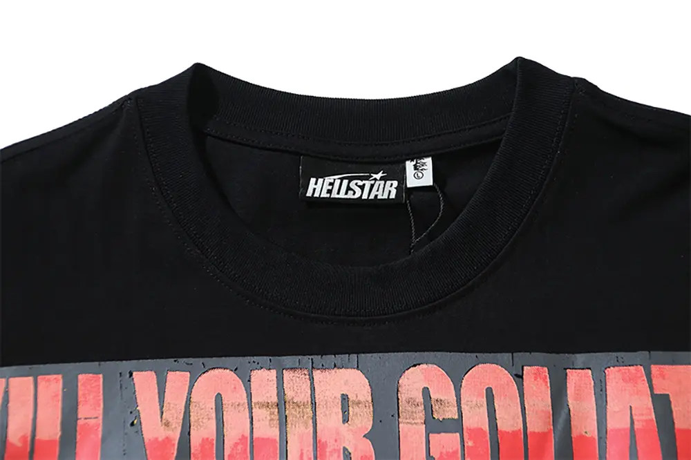 Simple and elegant wash tag with a premium texture.