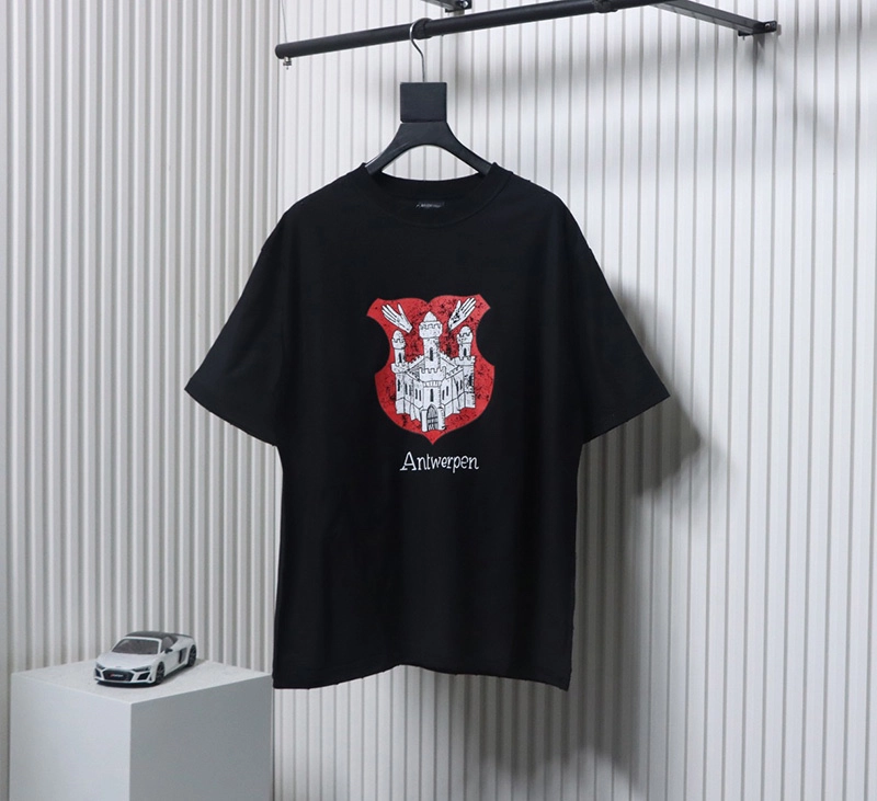 Wear Castle Print Logo T-Shirt