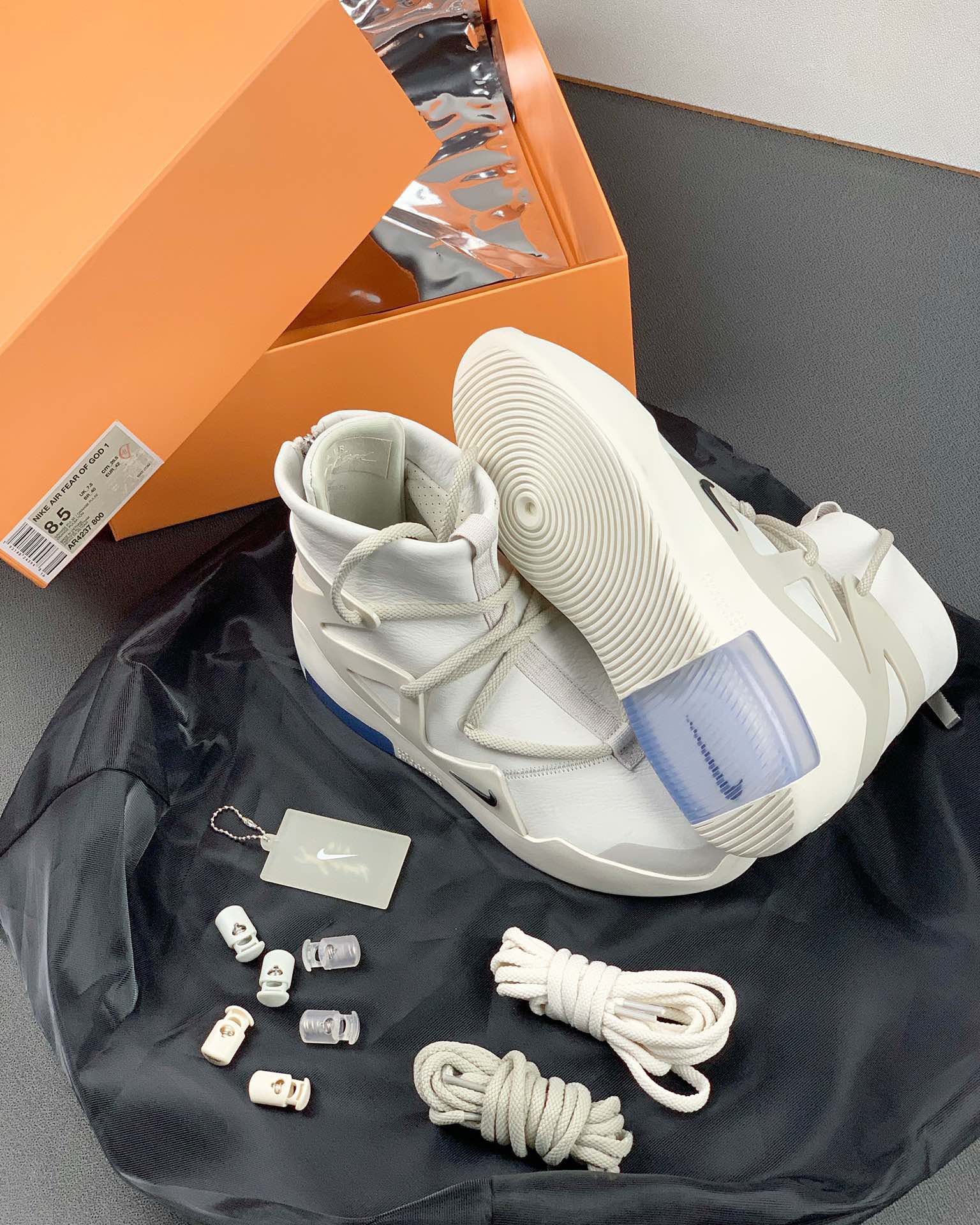 Air Fear Of God 1 Light Bone Box and Accessories