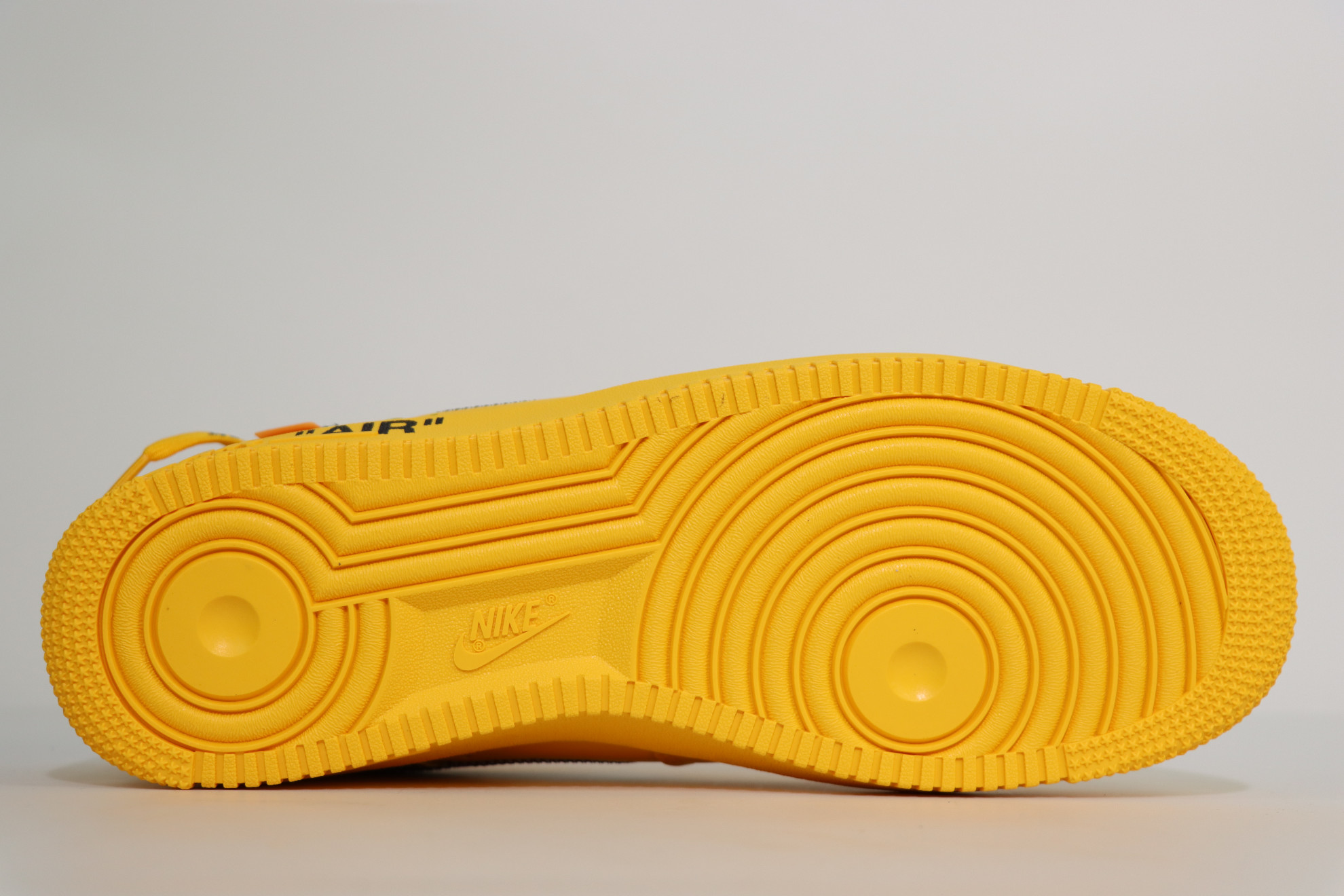 Off-White x Nk Air Force 1 “University Gold” Replica