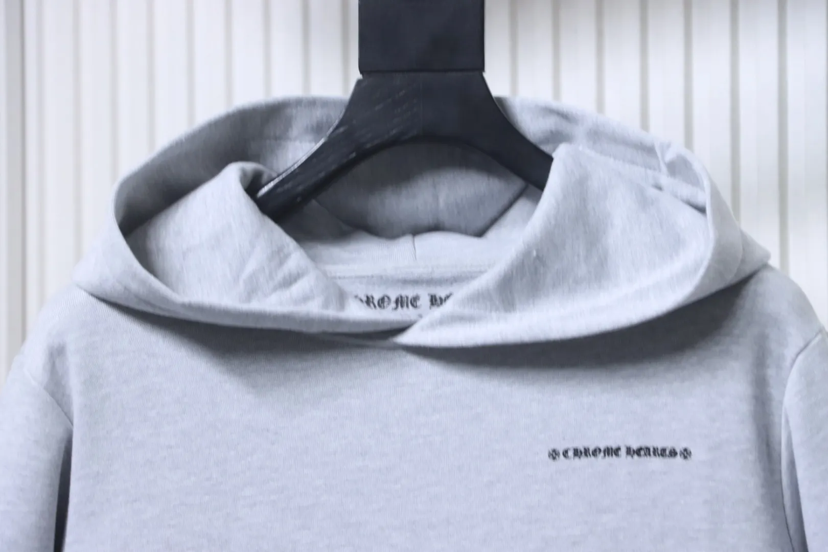 Collar Detail