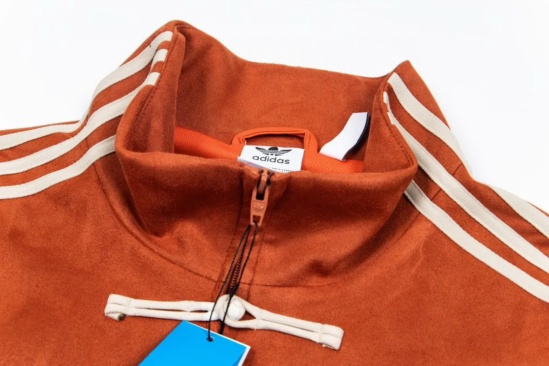 Close up neck detail with zipper