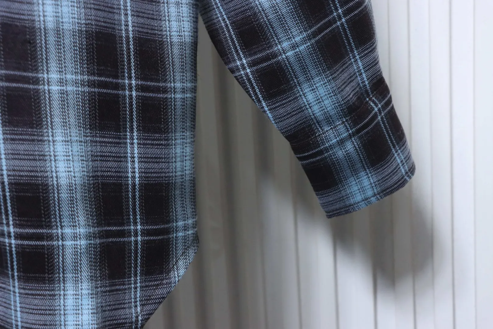 Long Sleeve Detail
