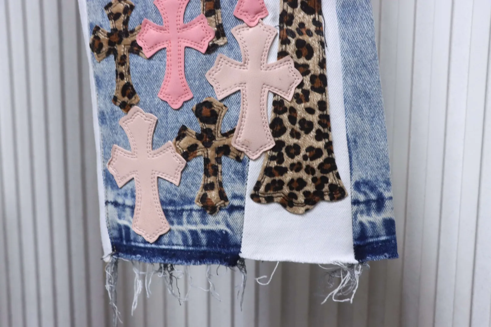 Bottom Hem Detail