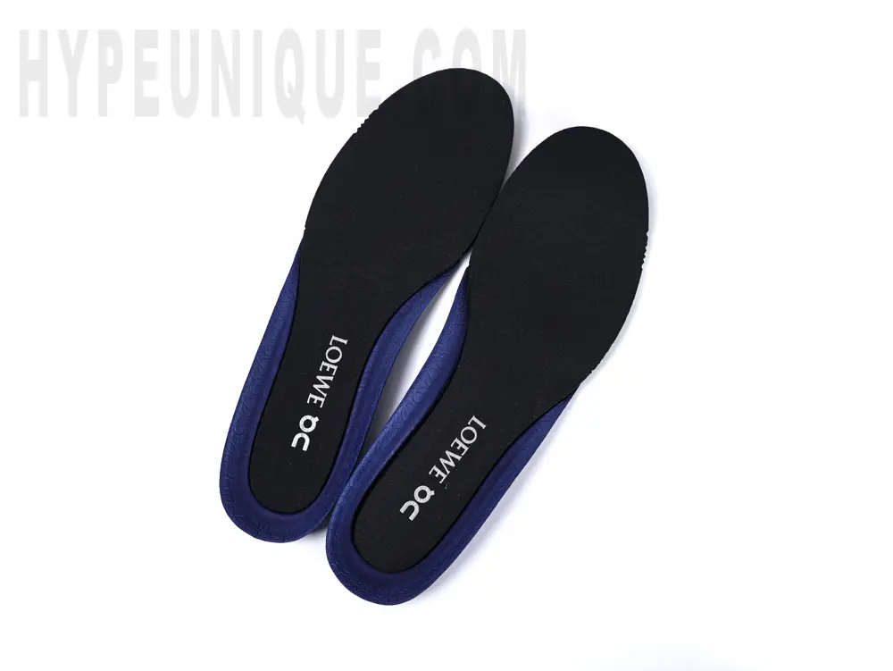 the black insole