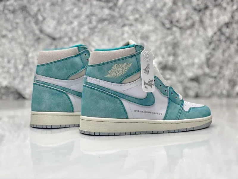 JORDAN 1 RETRO HIGH OG “TURBO GREEN” REPLICA
