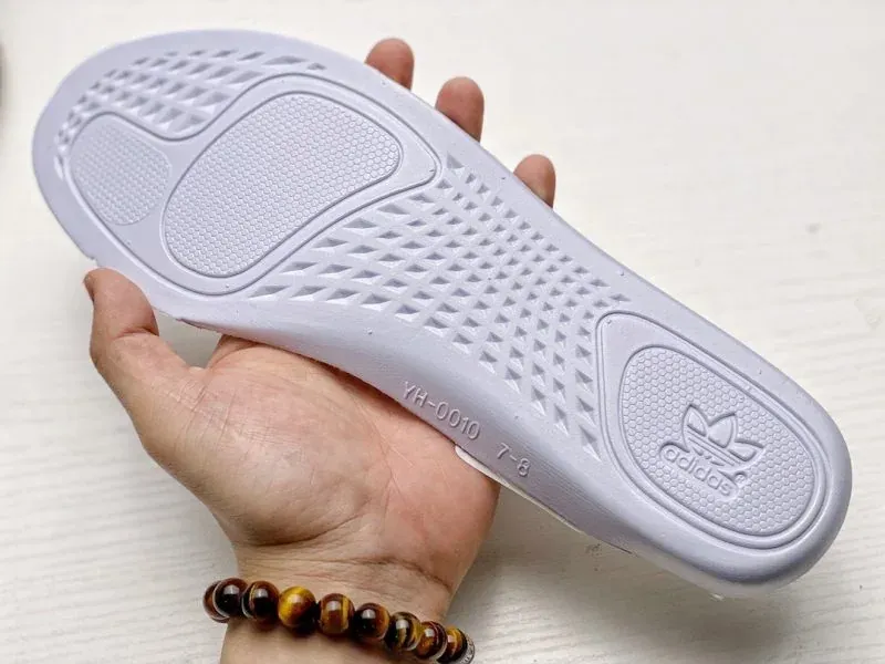 Yeezy Boost 350 V2 Israfil