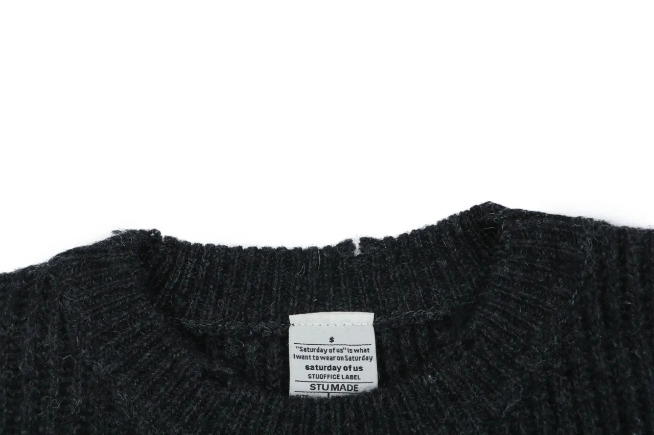 Neck detail