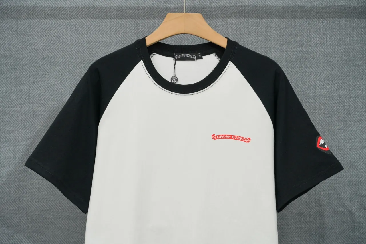 Neckline
