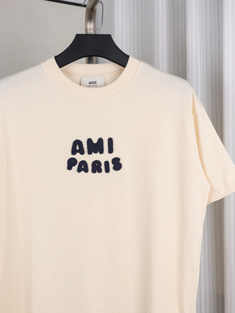 AMI Embroidered Logo T-Shirt