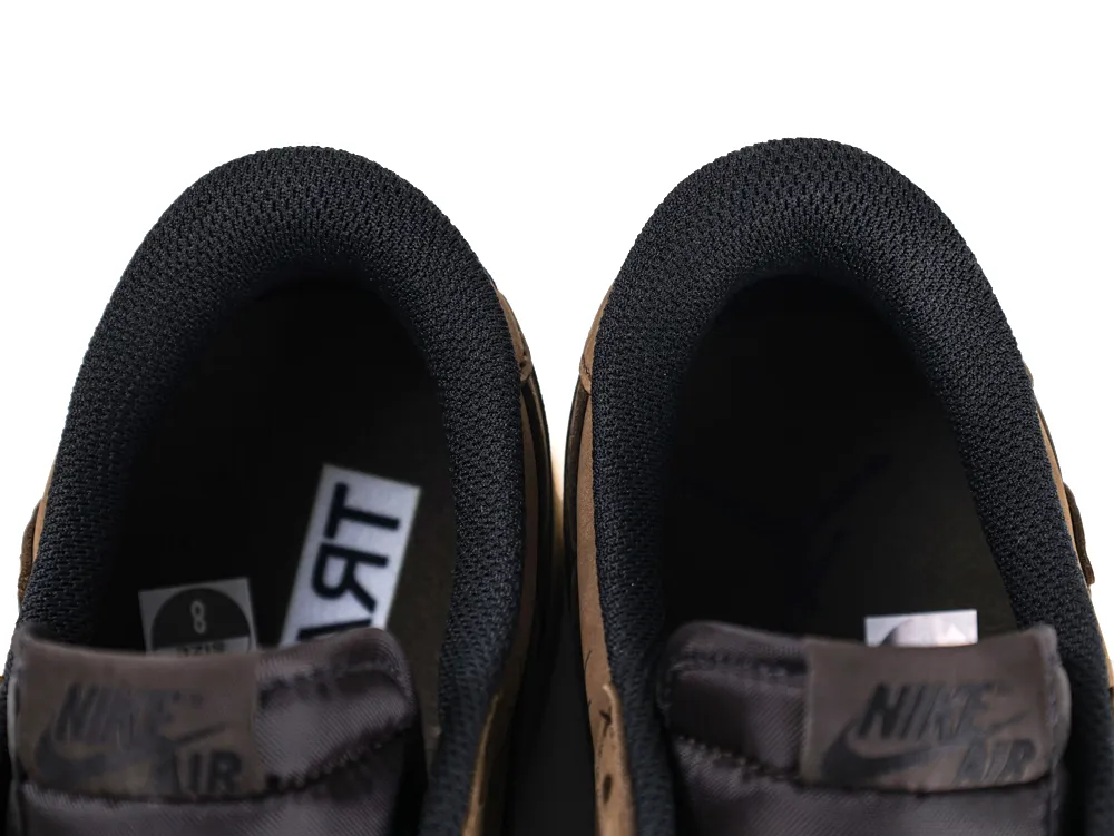 Travis Scott x Air Jordan 1 Retro Low OG SP Velvet Brown padded collar top view