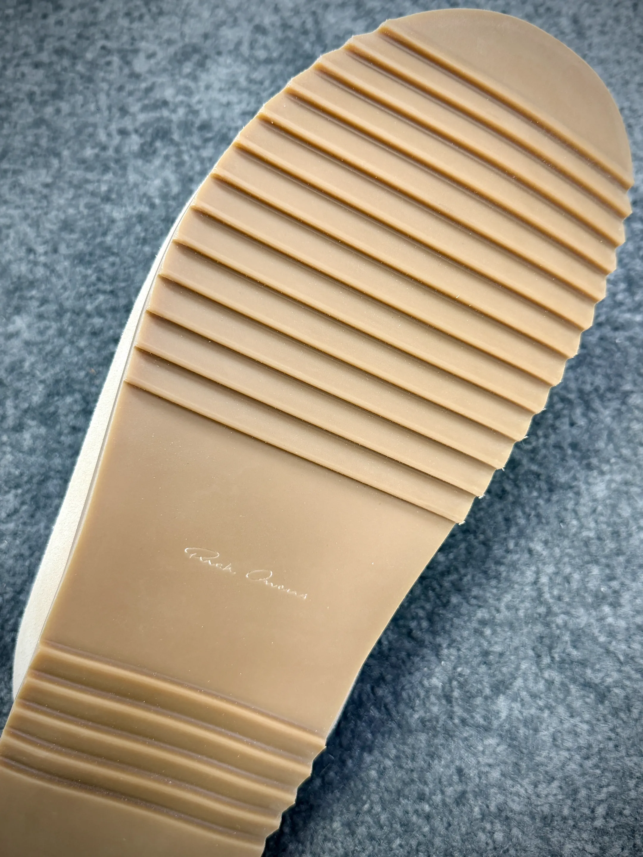 Bottom Outsole