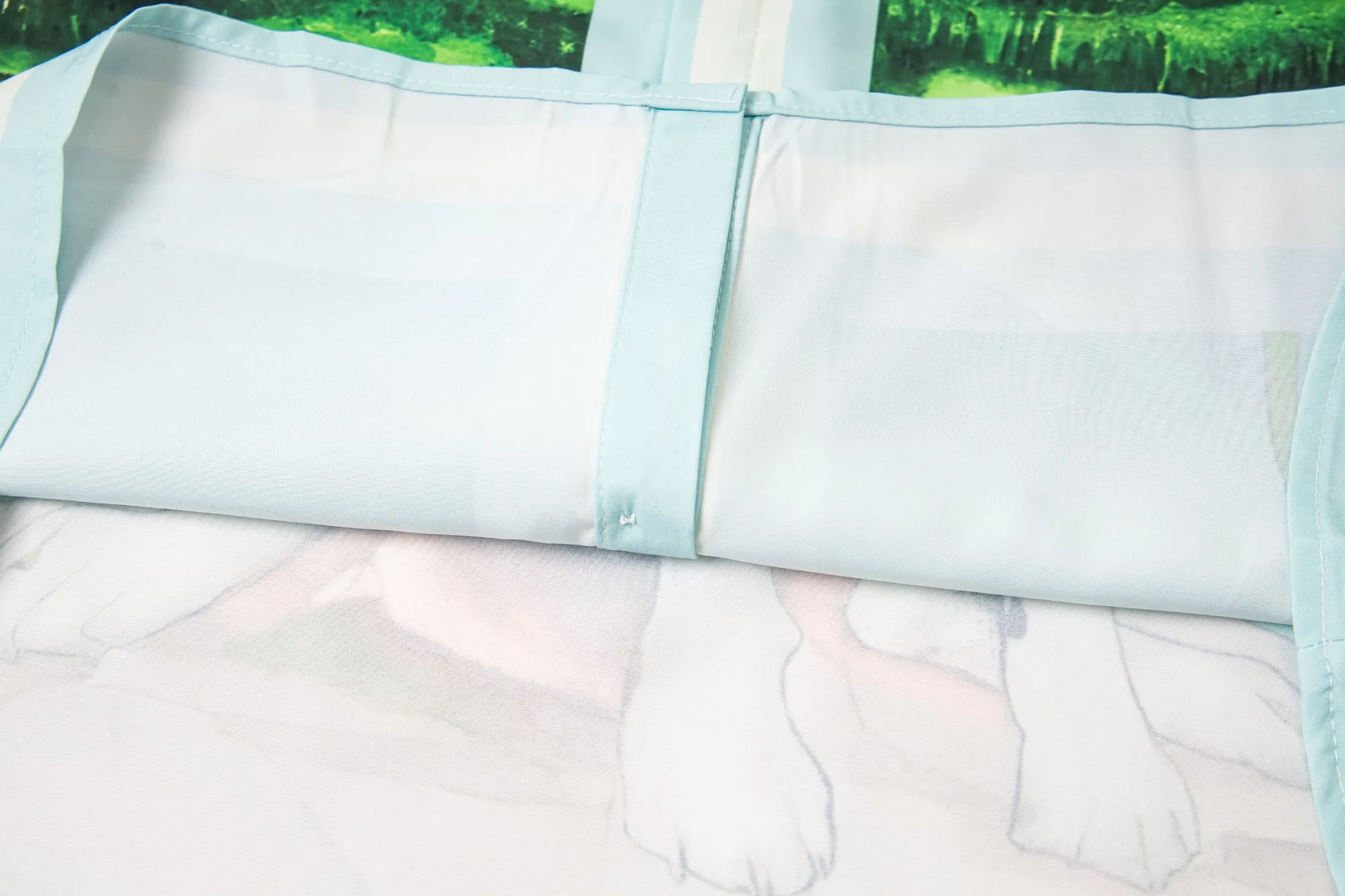 Bottom Hem Details