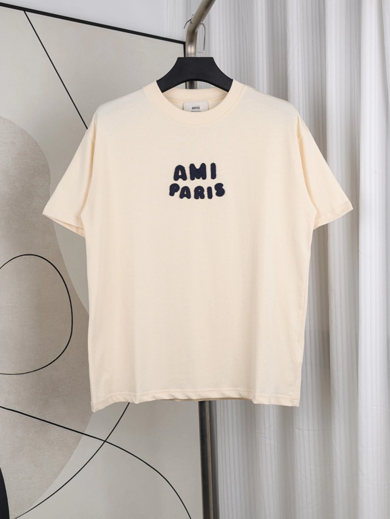 AMI Embroidered Logo T-Shirt