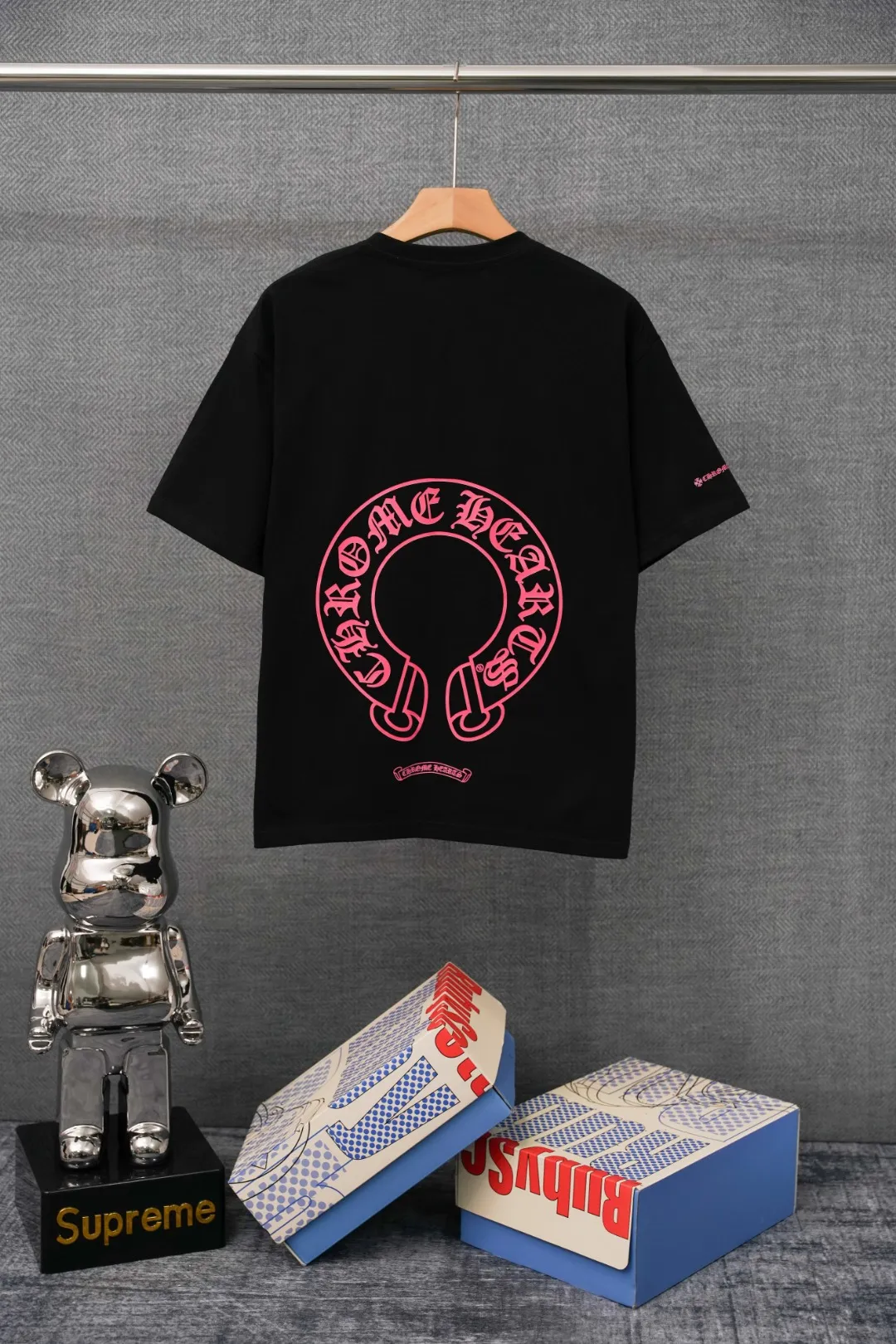 Back CH Pink Horseshoe Pocket Logo T-Shirt