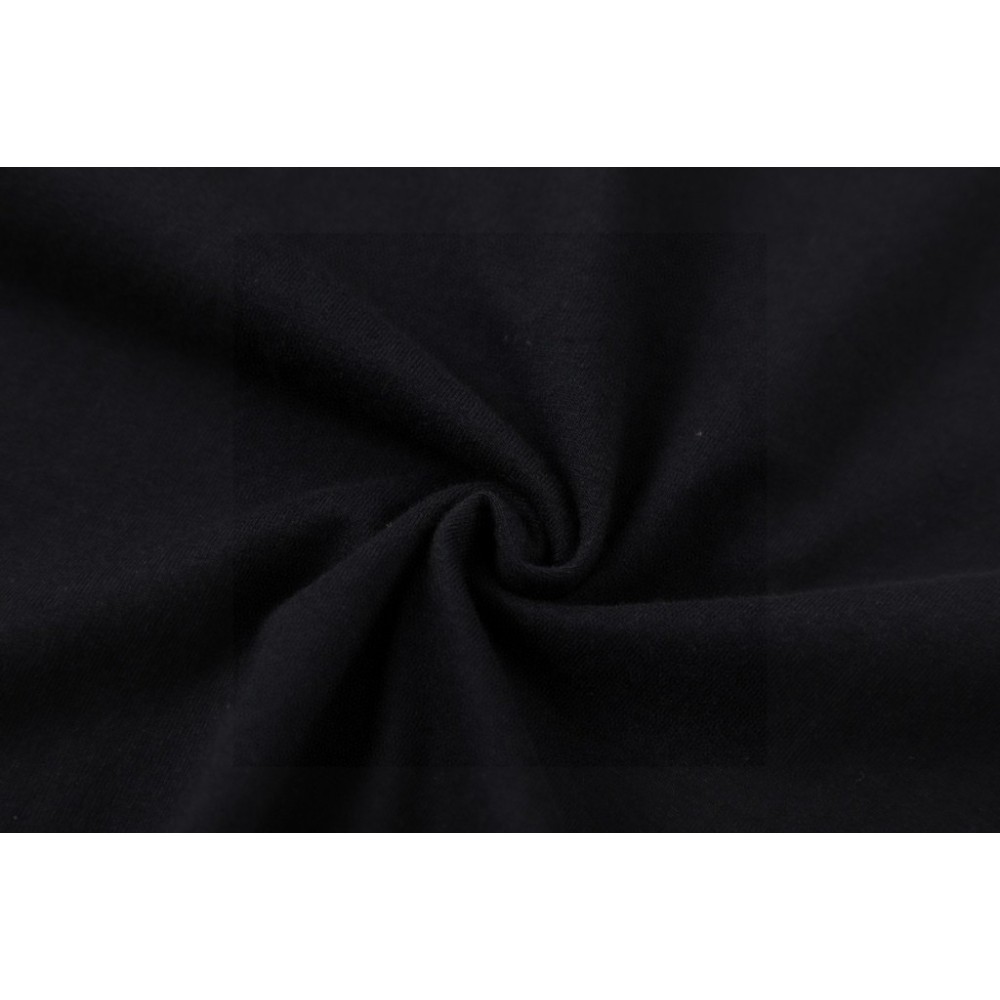 Precision-cut with wrinkle-resistant soft fabric.