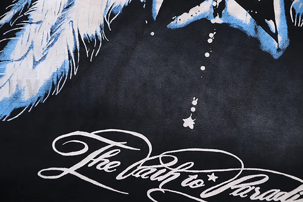 Eye-catching English print.