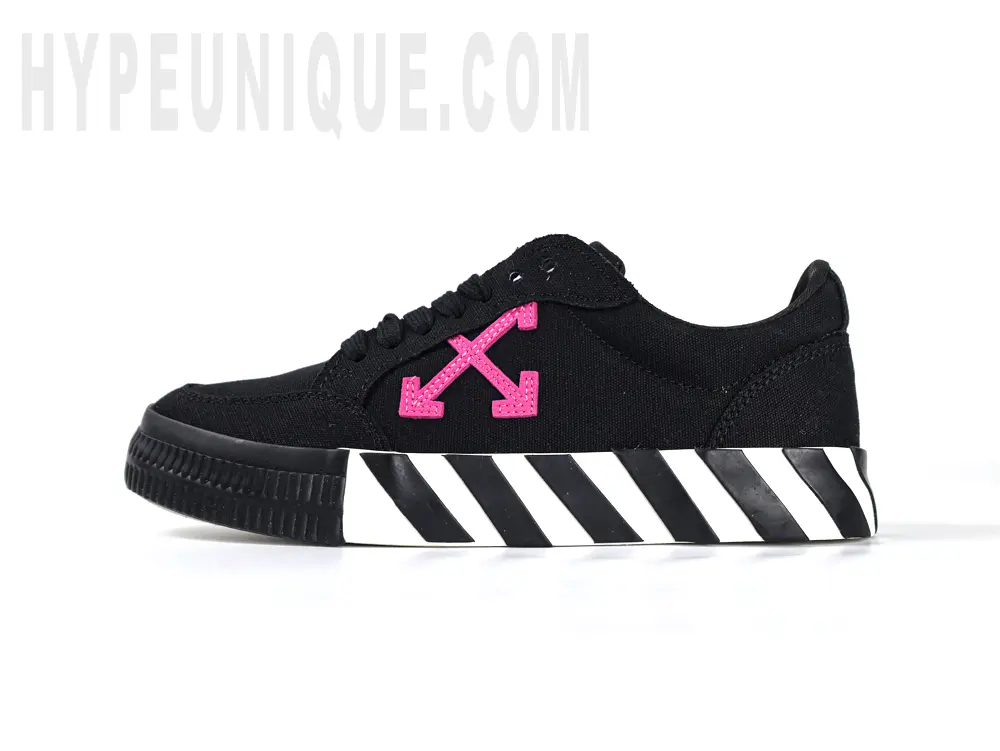 OFF-WHITE Vulc Low Black Fuchsia