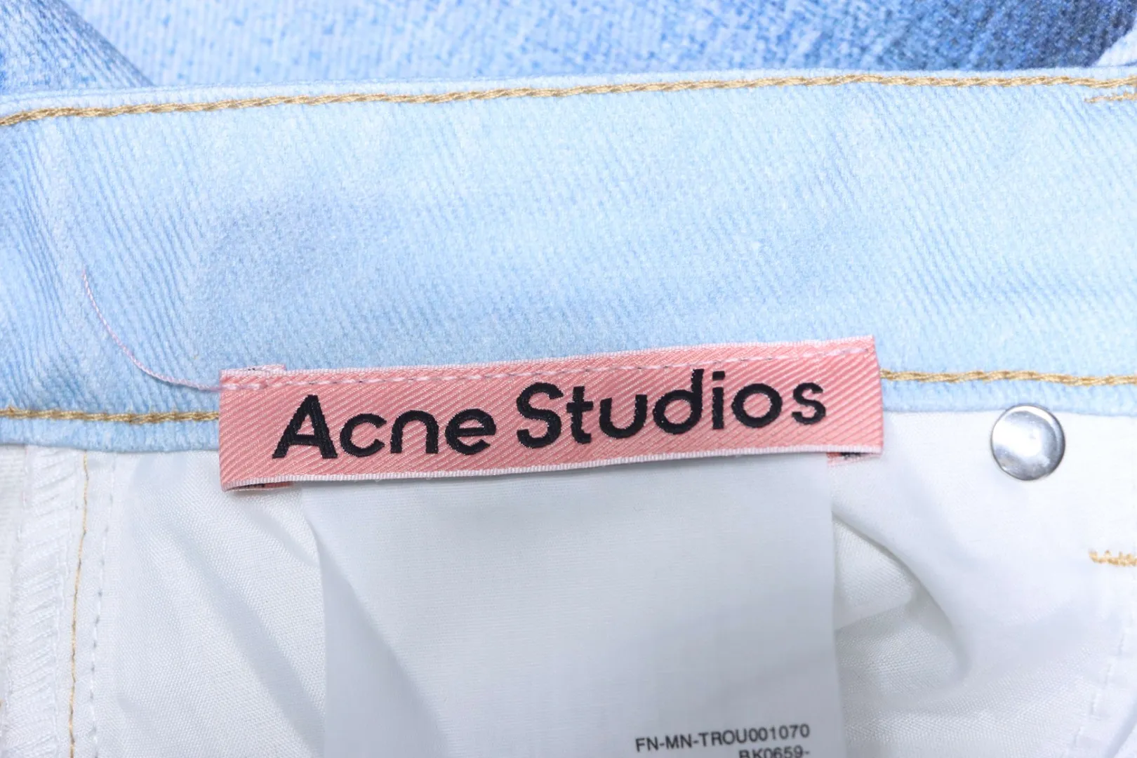 Brand Tag