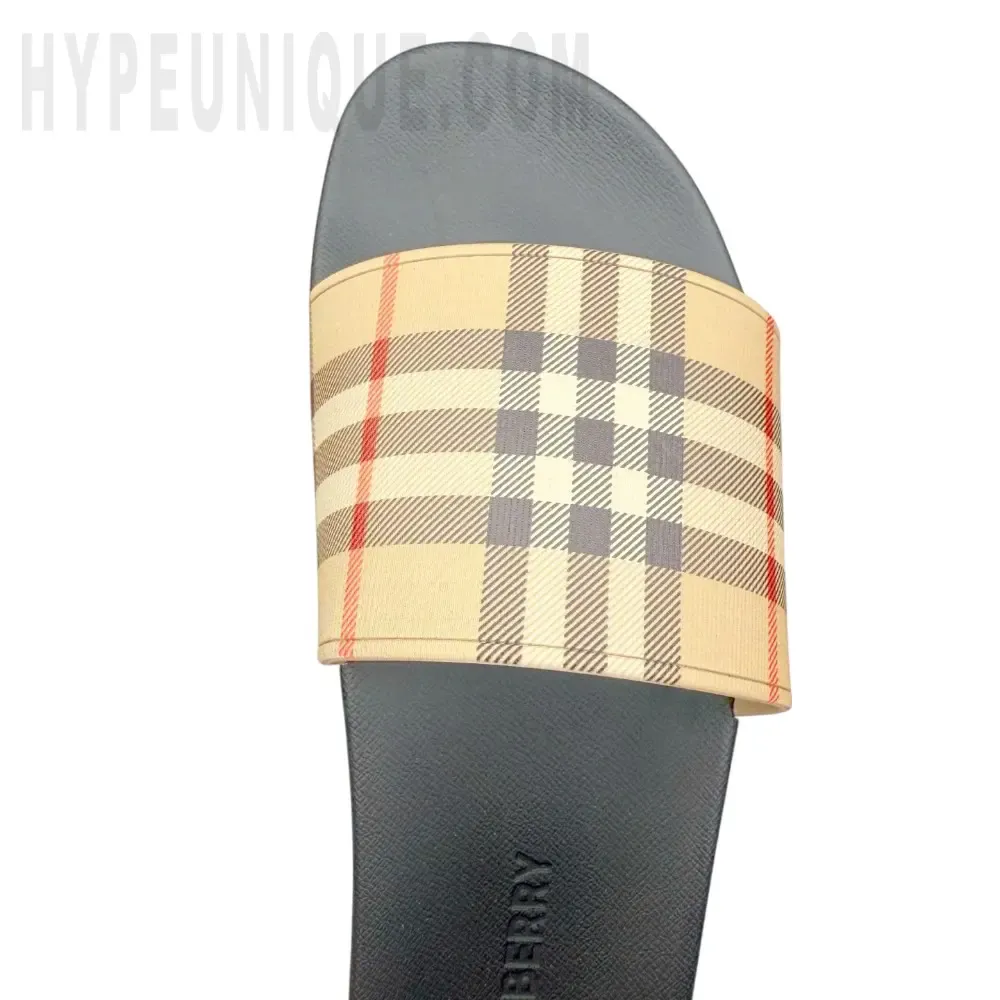 the right foot pair