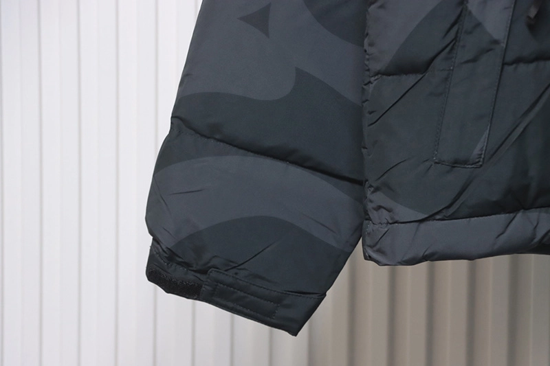 The North Face X Kaws 𝟏𝟗𝟗𝟔 Down Jacket