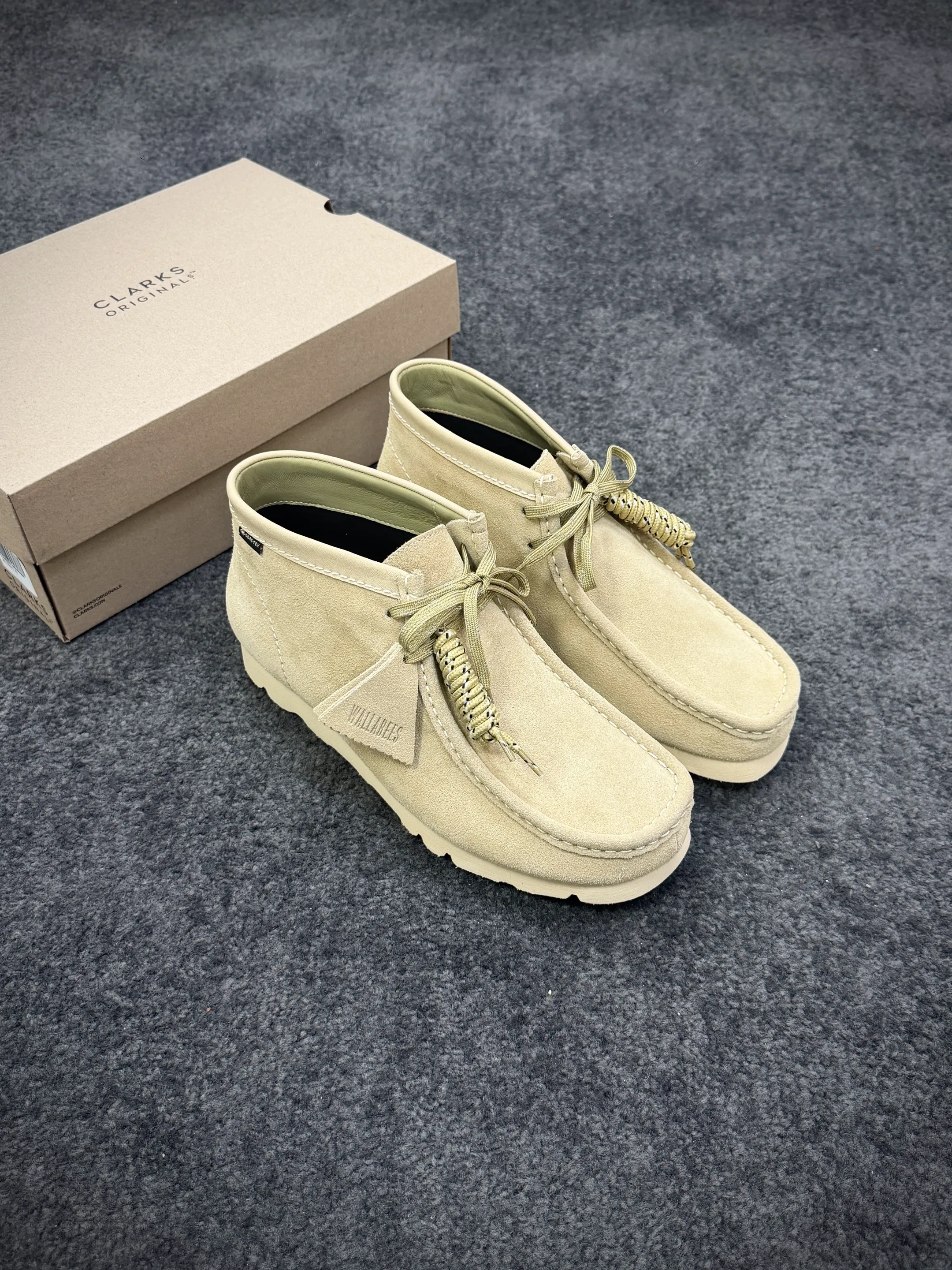 Wallabee BT GTX Maple Suede Shoes Right Angeled View