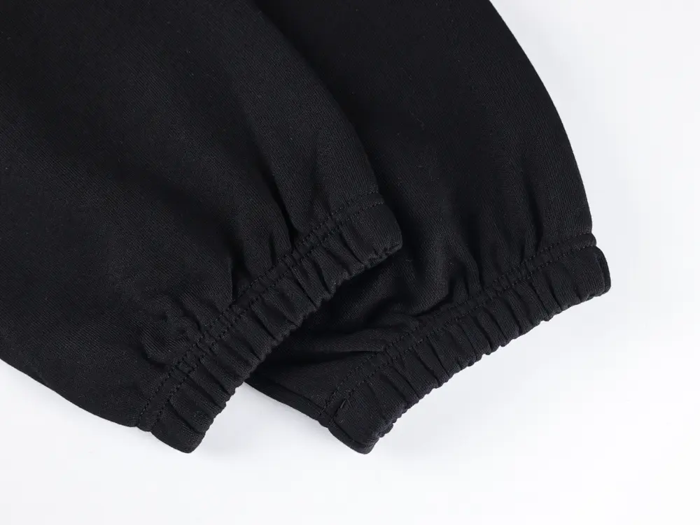 Tapered trouser legs