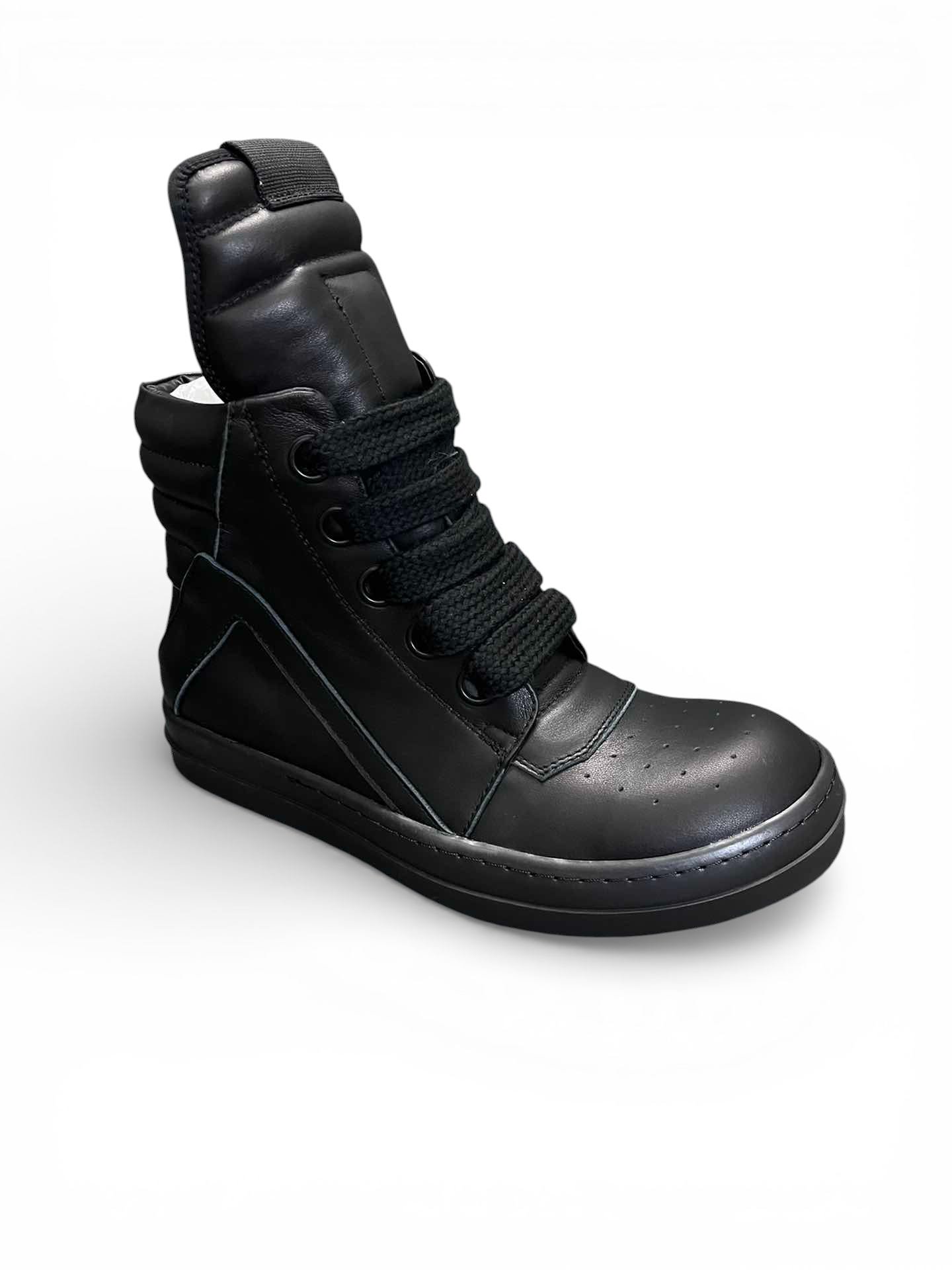Left side view of the shoe