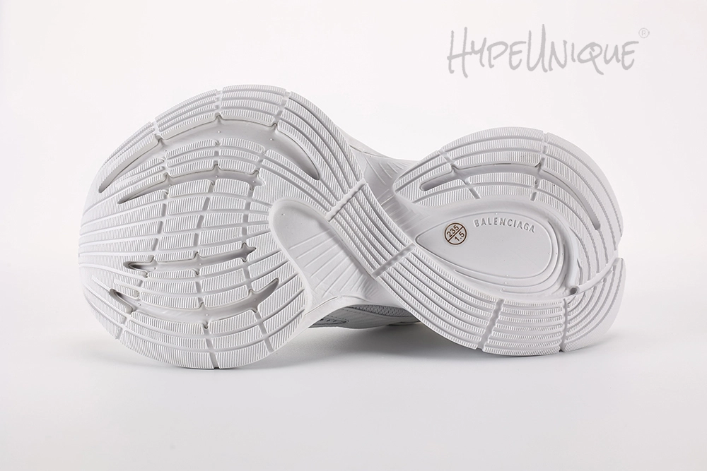 MEN’S CIRCUIT TRAINERS WHITE REPS