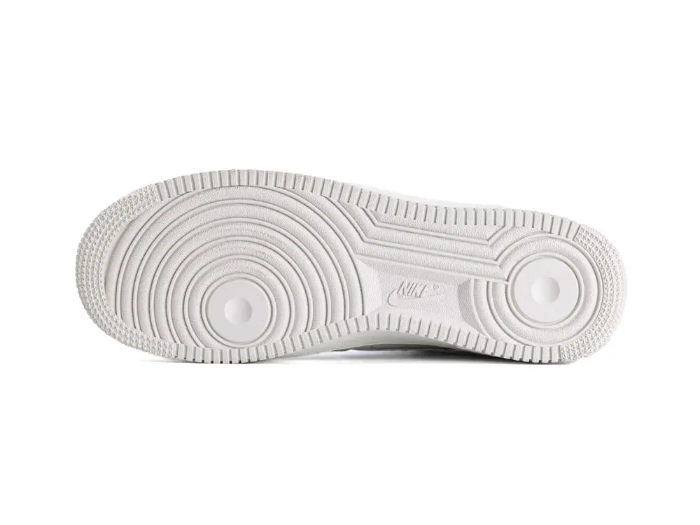 the white outsole