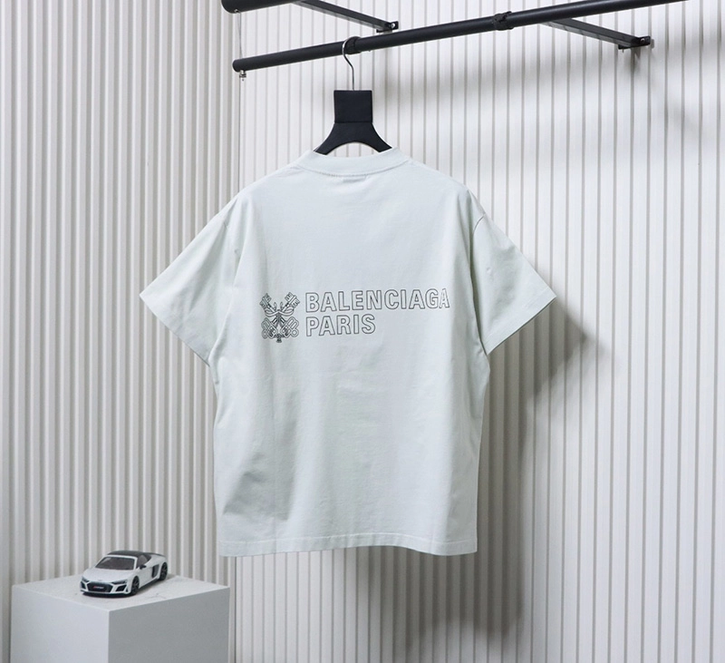 Knot Logo Printed T-Shirt