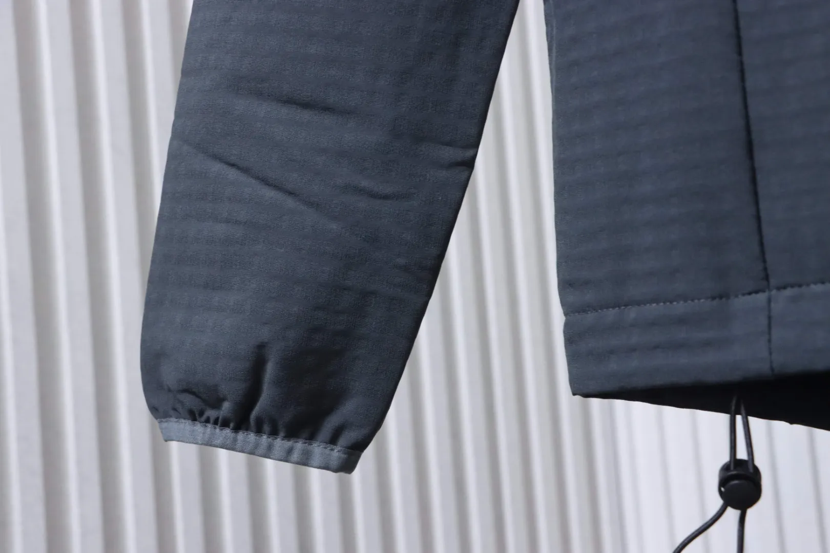 Long Sleeve Detail