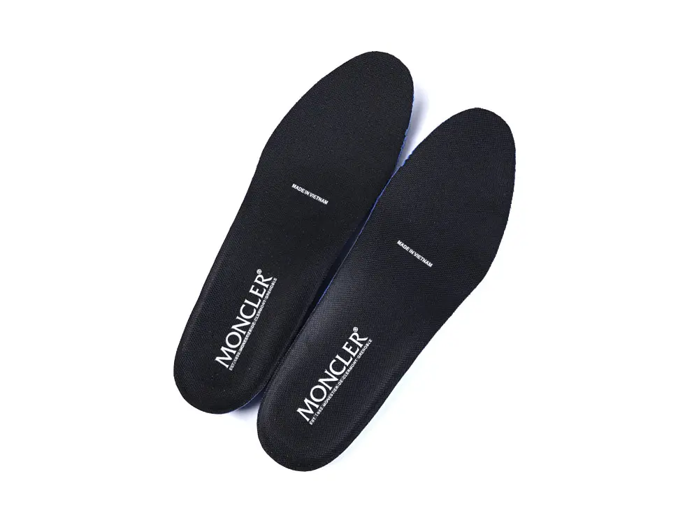 the black insole