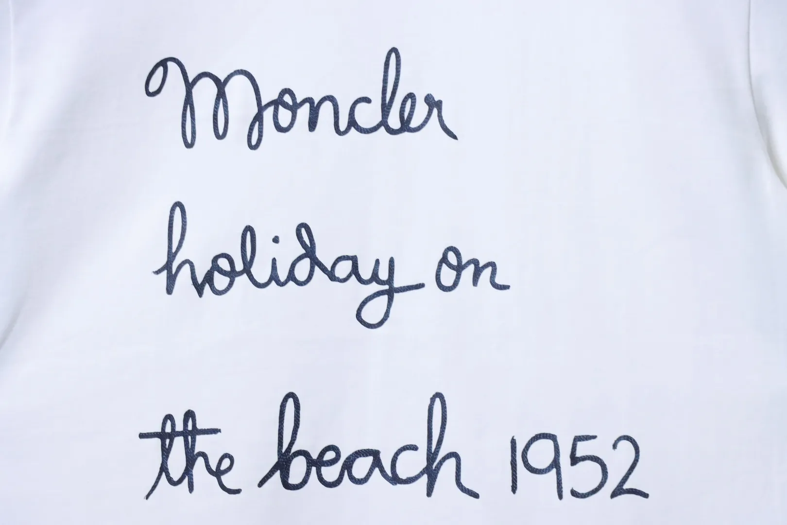 Holiday on the beach 1952 Logo