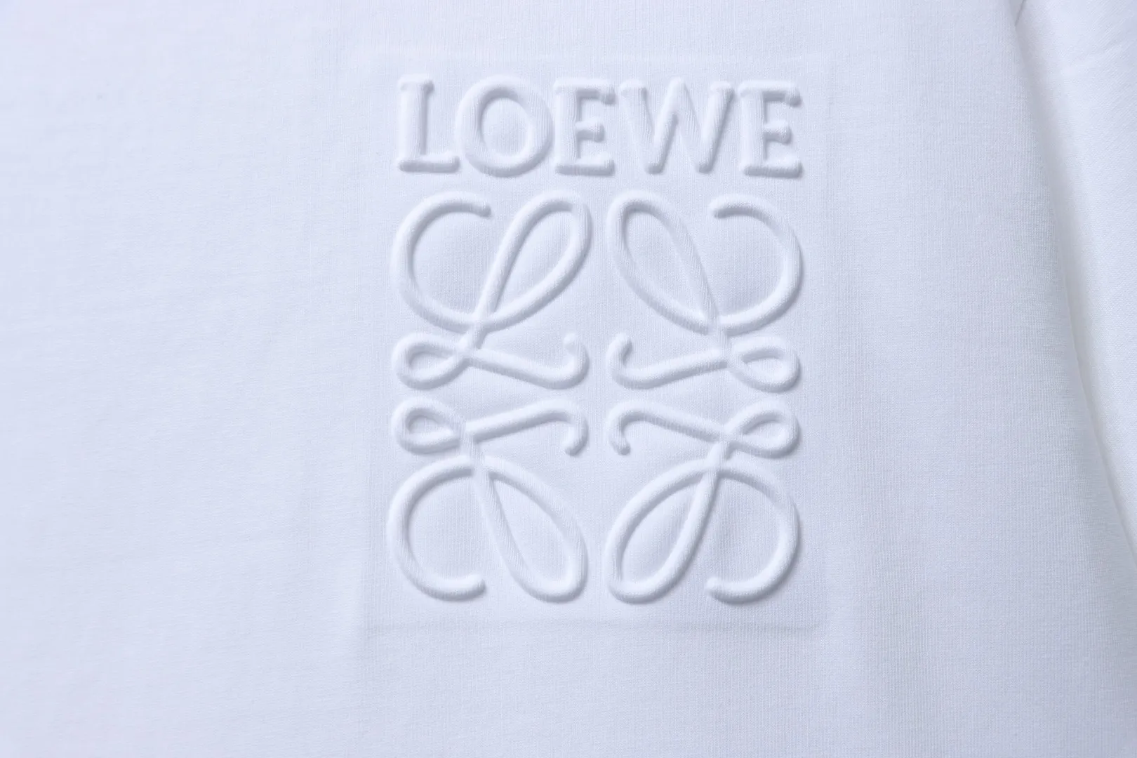 Logo Embossed