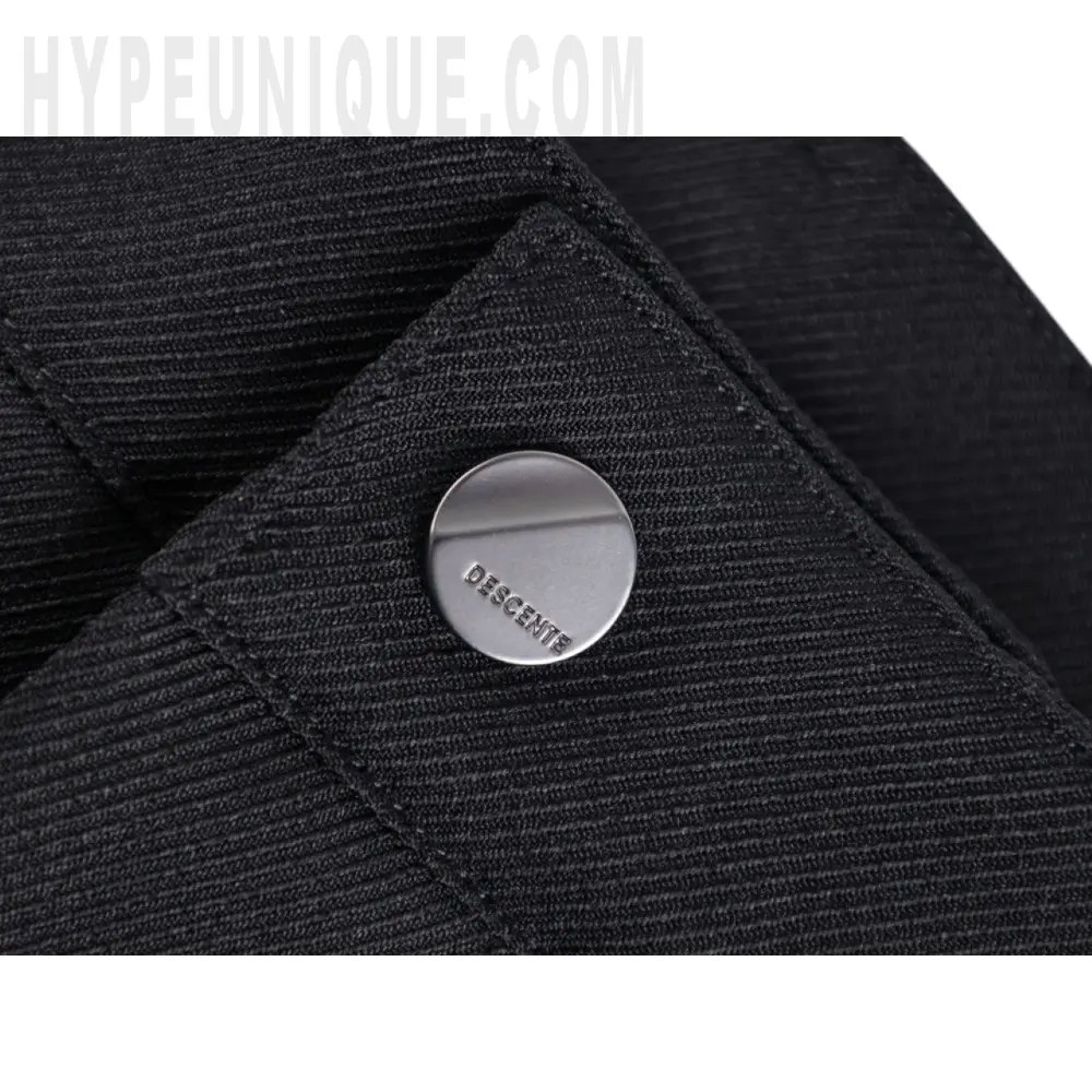 Shorts button